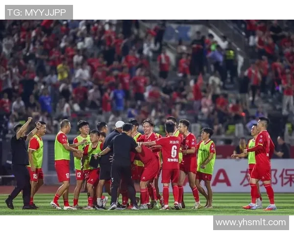 重庆足球队在足球战术排行榜中荣登第七名引发热议